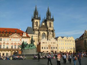 Praha Staromestske namesti Концерт в честь Карла IV на Староместской площади